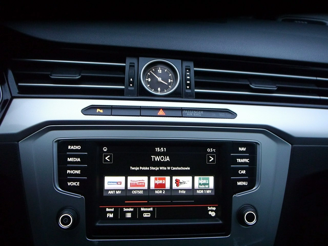 Volkswagen Passat - Zdjęcie 21