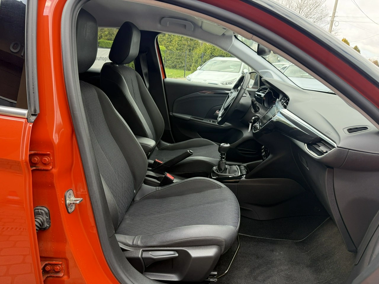 Opel Corsa - Zdjęcie 26