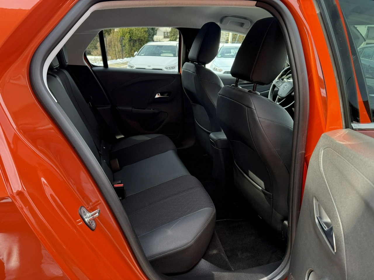 Opel Corsa - Zdjęcie 32