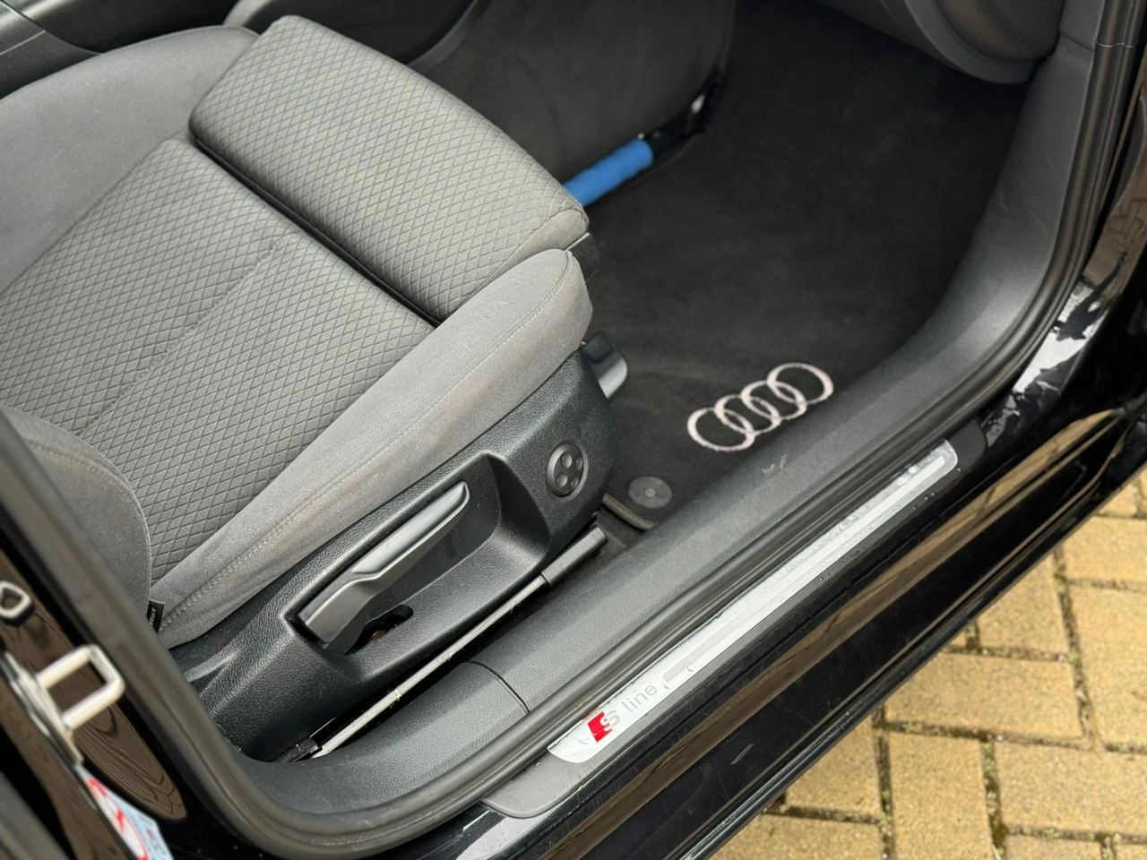 Audi A6 - Zdjęcie 17