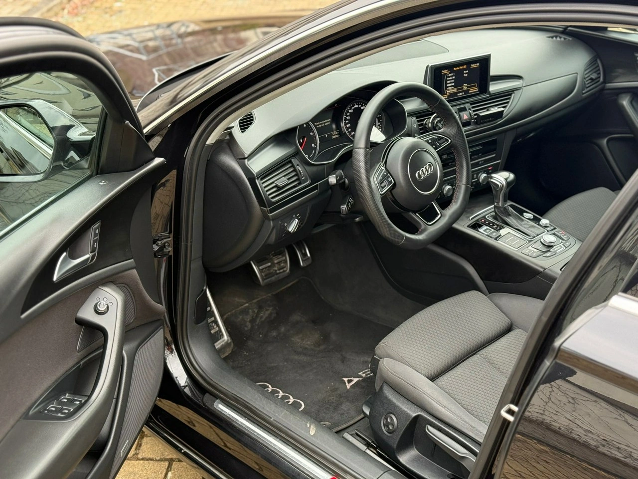 Audi A6 - Zdjęcie 4