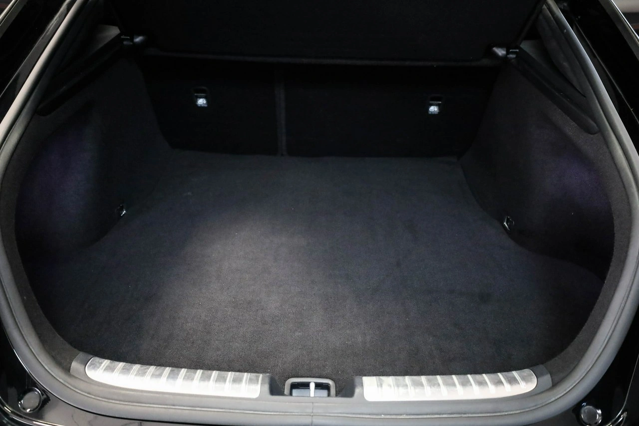 Kia Stinger - Zdjęcie 13