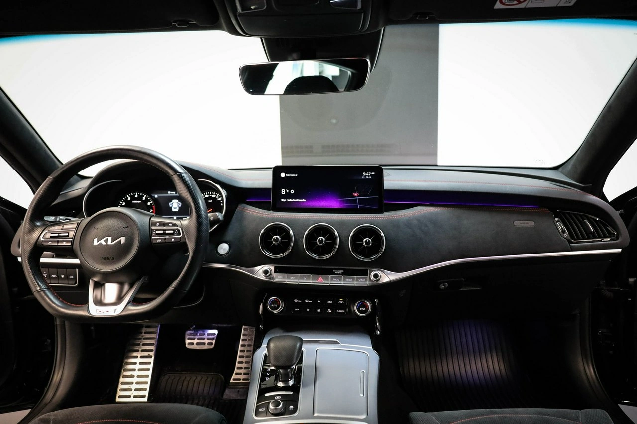 Kia Stinger - Zdjęcie 14