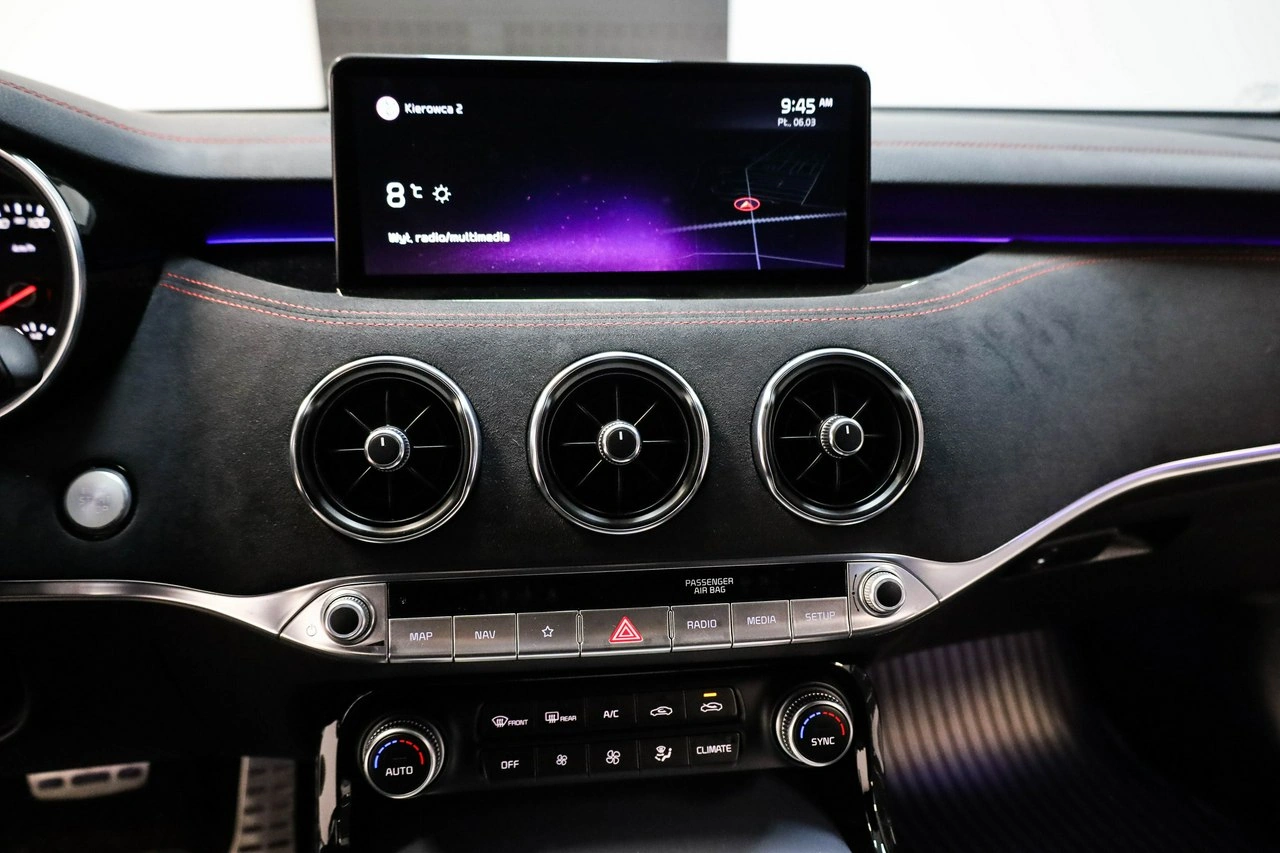 Kia Stinger - Zdjęcie 21