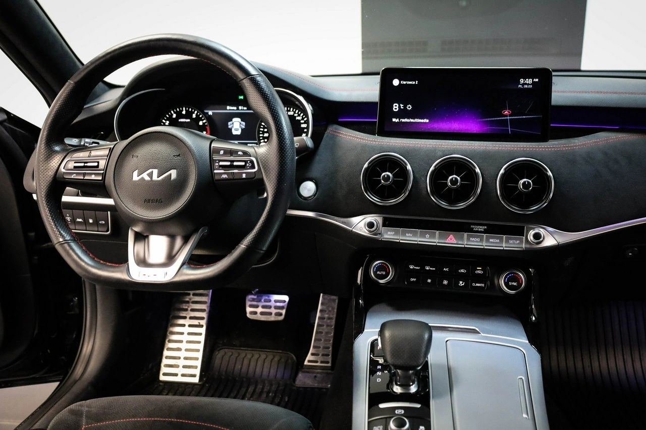 Kia Stinger - Zdjęcie 27