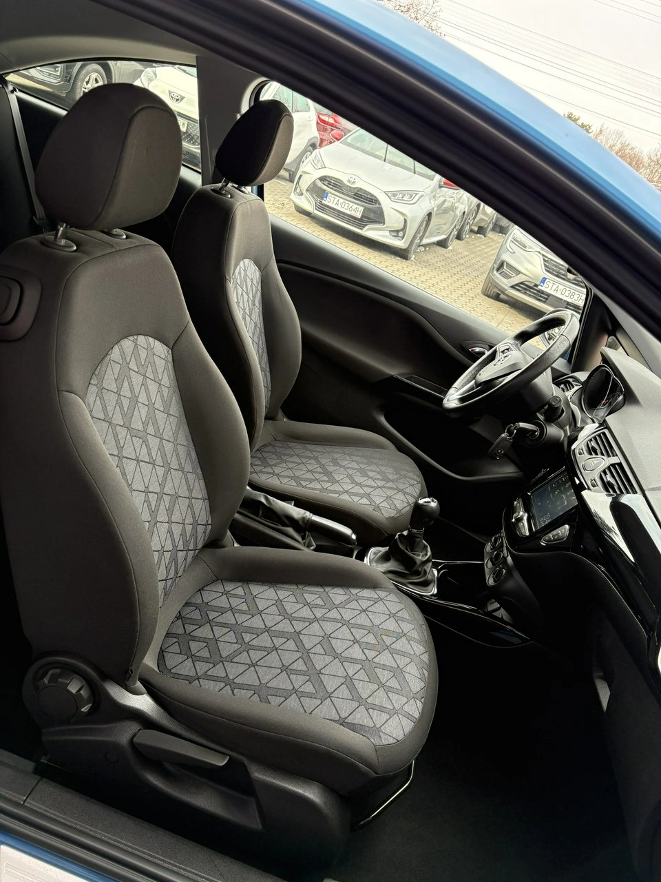 Opel Corsa - Zdjęcie 15