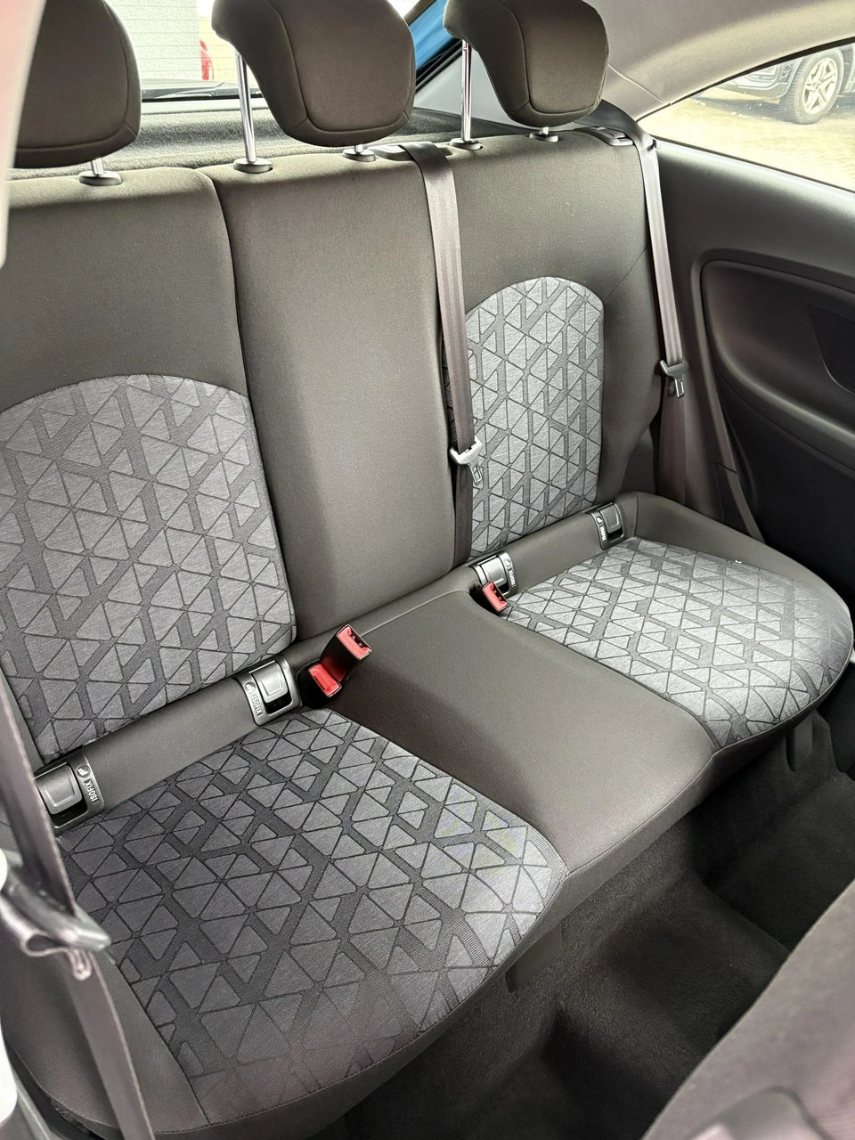 Opel Corsa - Zdjęcie 16