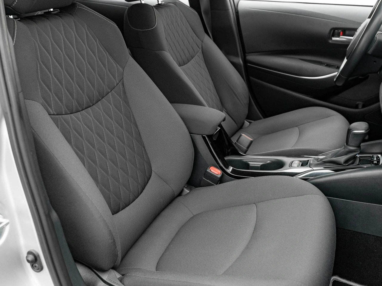 Toyota Corolla - Zdjęcie 27