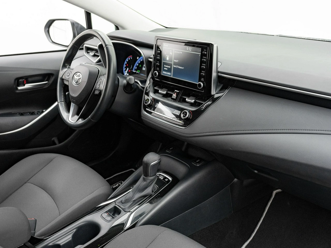 Toyota Corolla - Zdjęcie 29