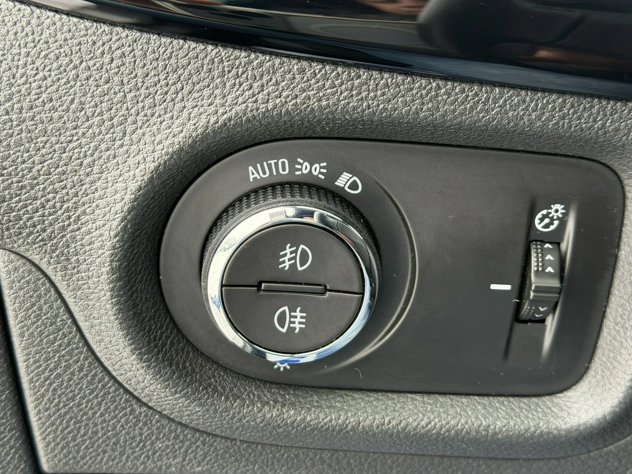 Opel Astra - Zdjęcie 16