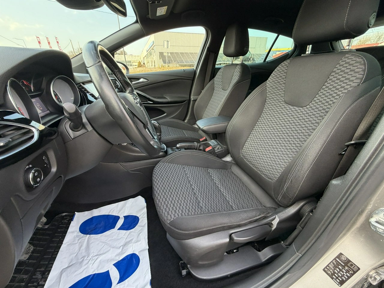 Opel Astra - Zdjęcie 17