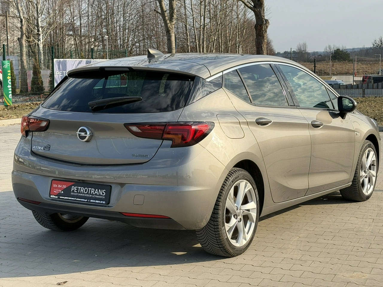 Opel Astra - Zdjęcie 10