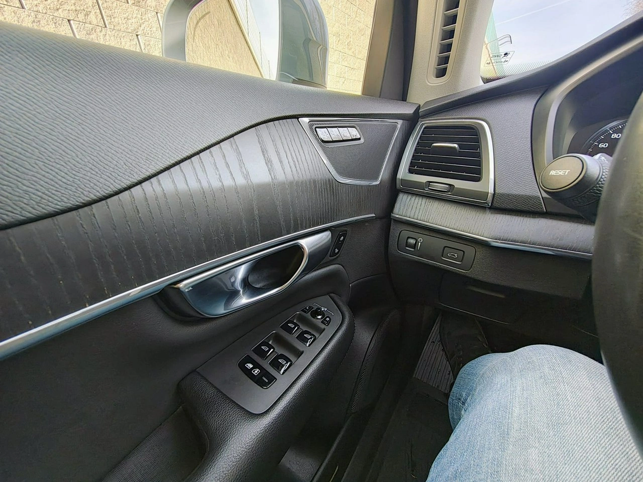 Volvo XC 90 - Zdjęcie 9