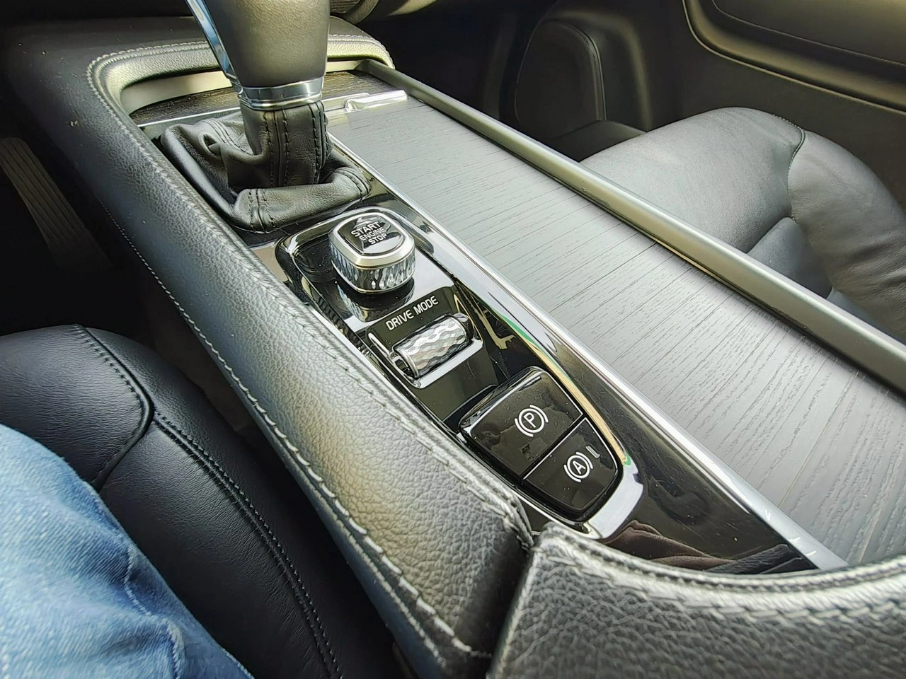 Volvo XC 90 - Zdjęcie 20