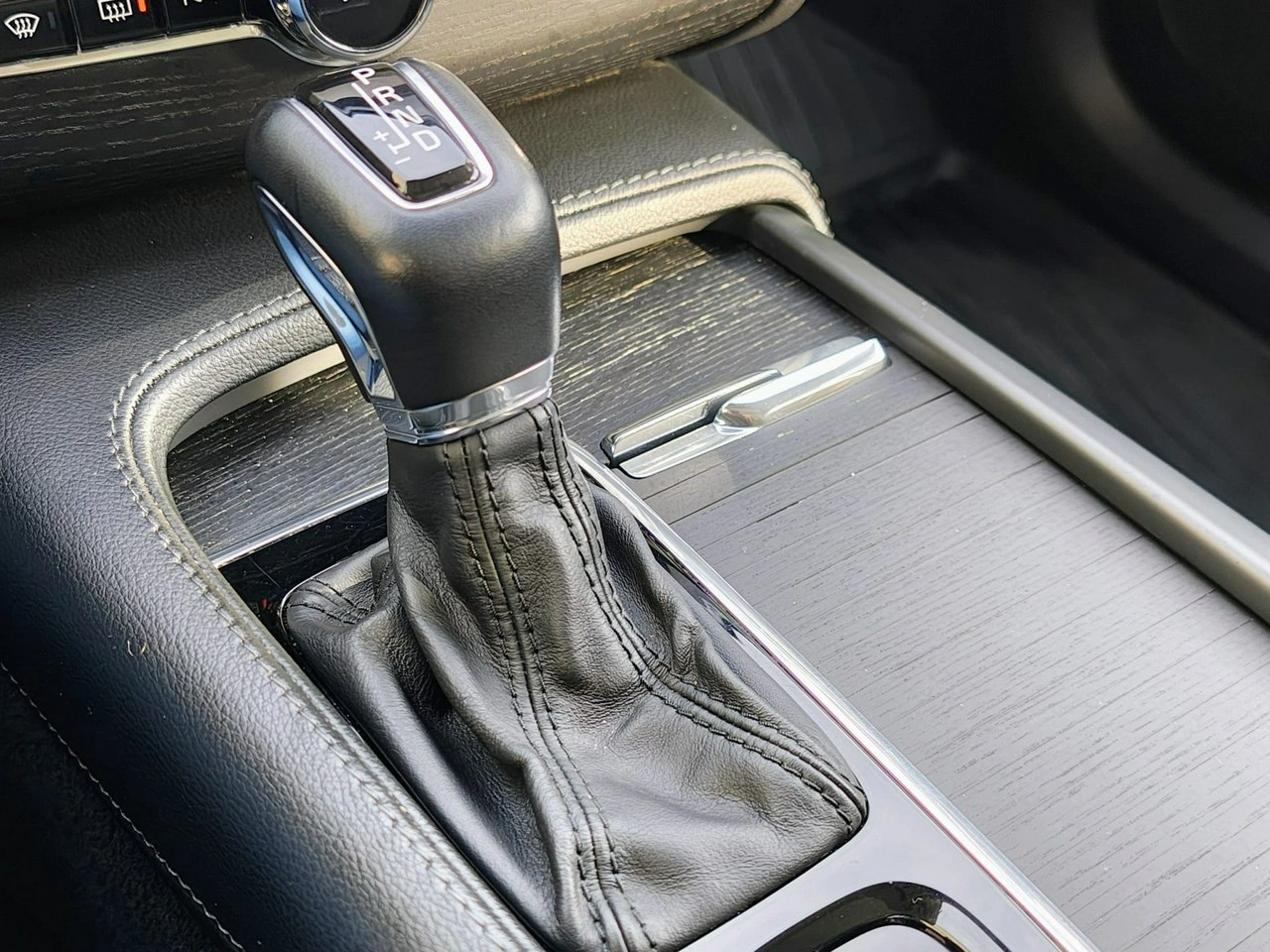 Volvo XC 90 - Zdjęcie 21