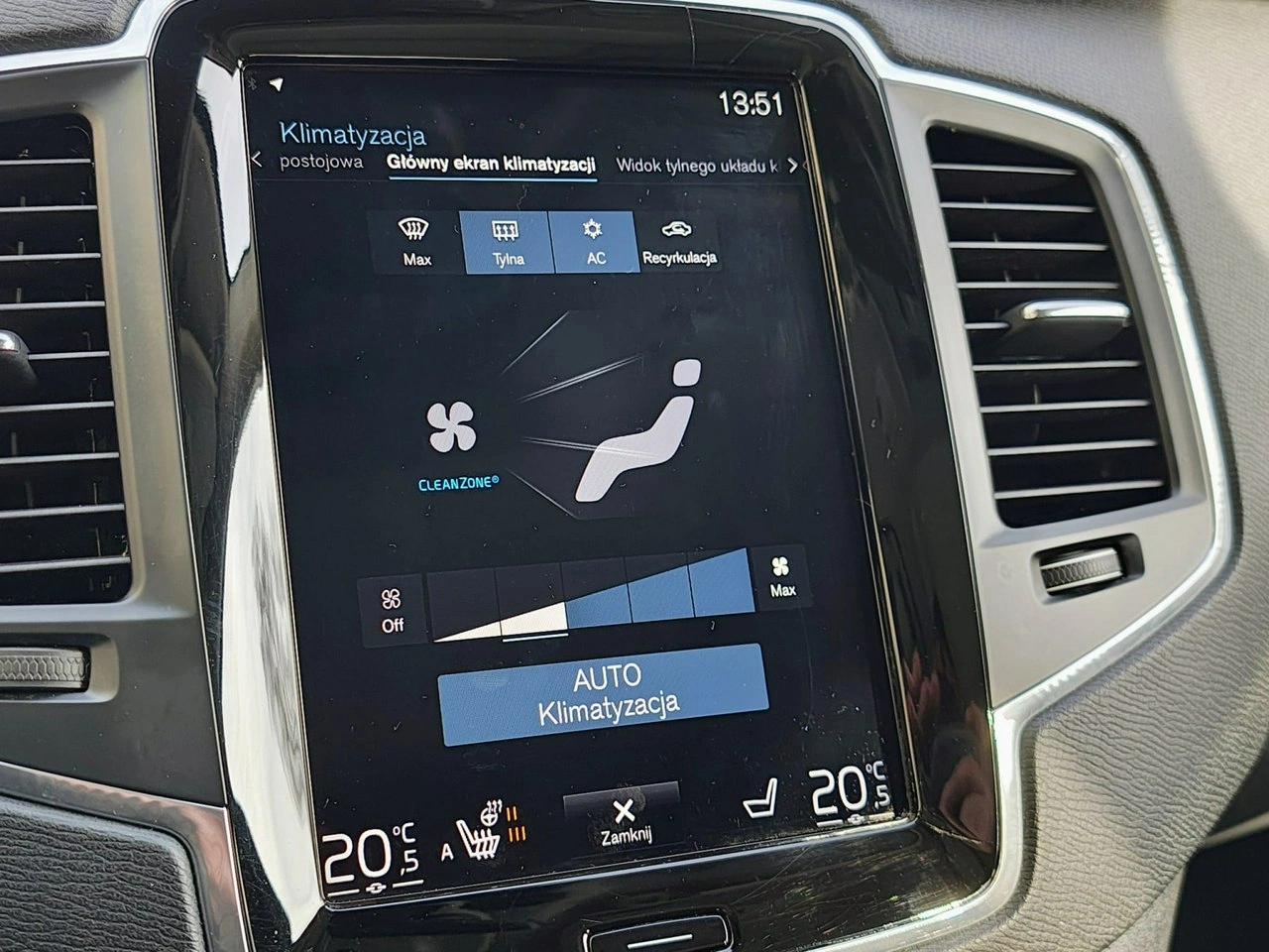 Volvo XC 90 - Zdjęcie 24