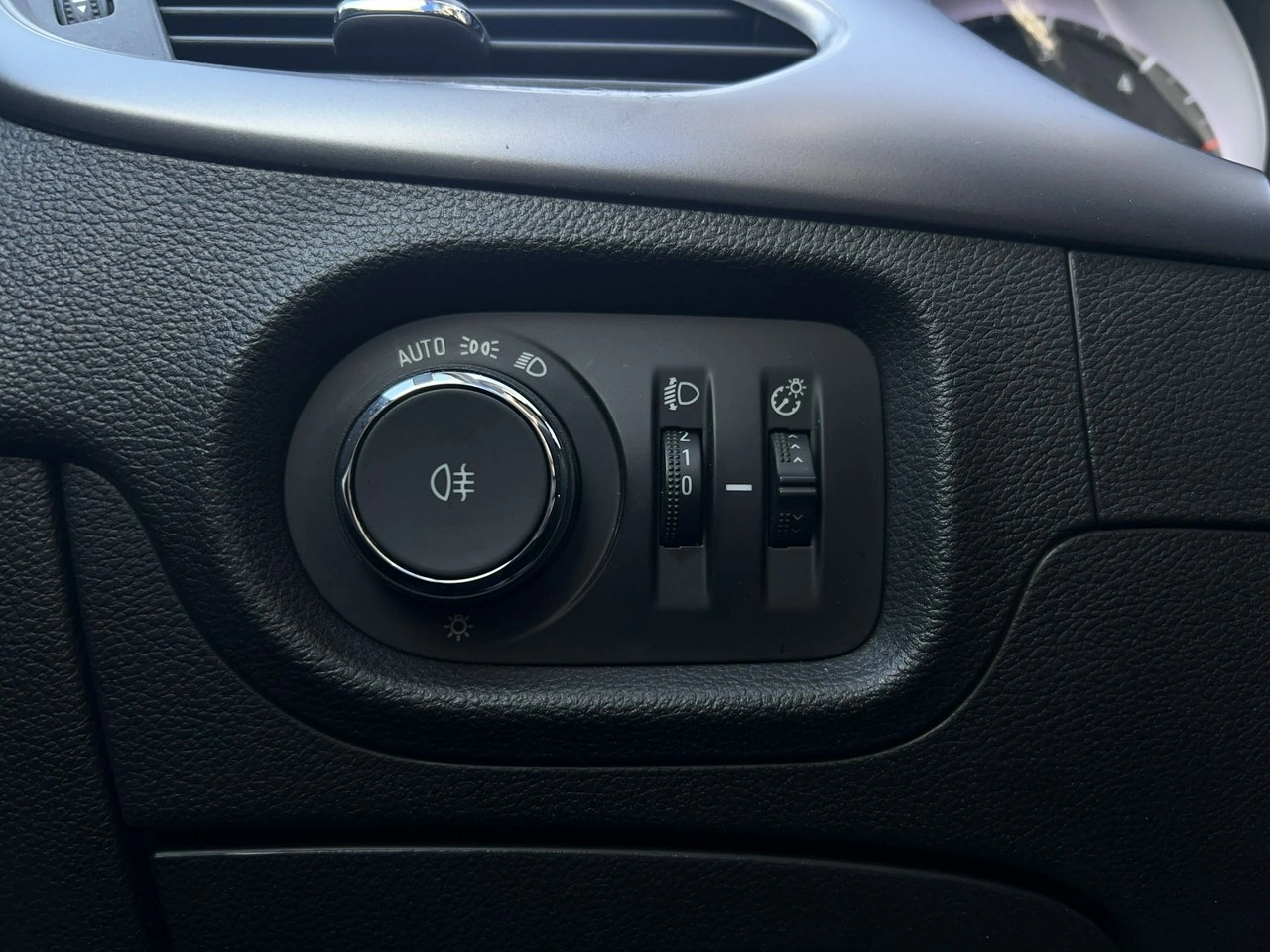 Opel Astra - Zdjęcie 15