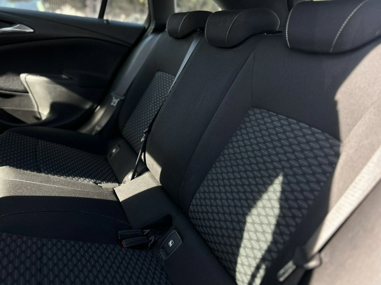 Opel Astra - Zdjęcie 4