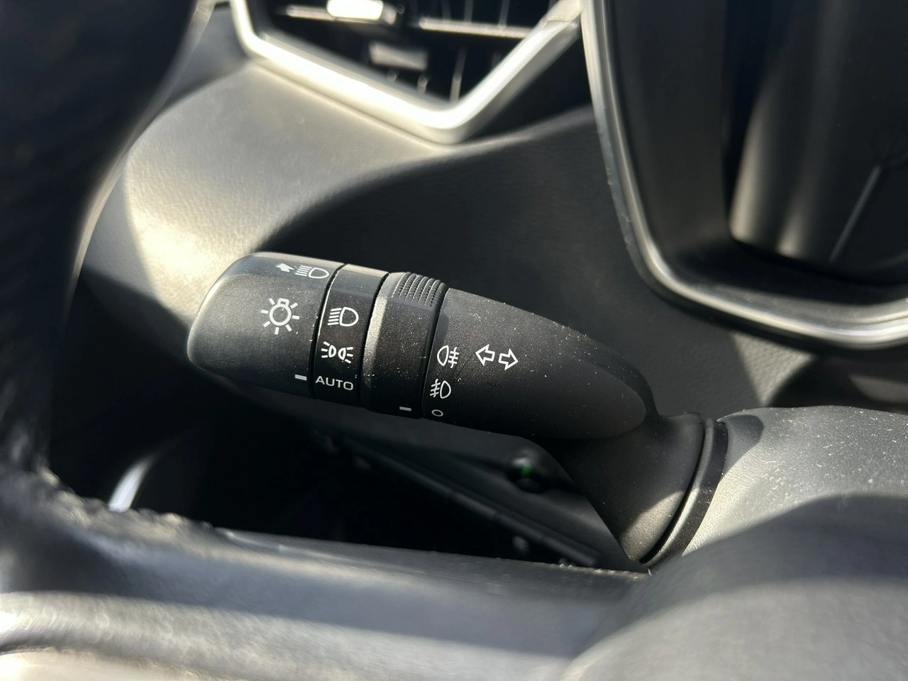 Toyota Corolla - Zdjęcie 9