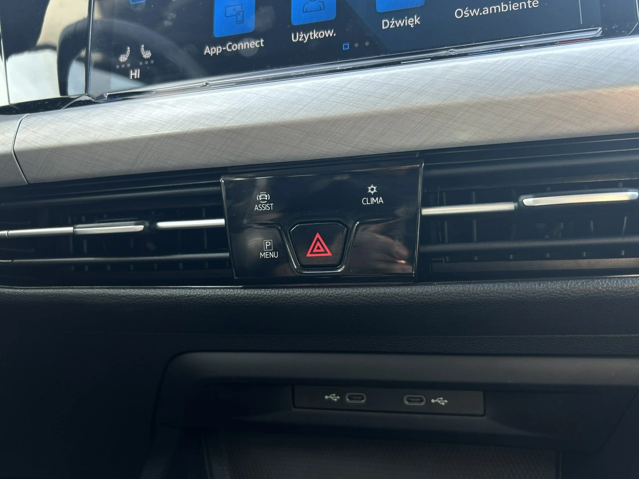 Volkswagen Golf - Zdjęcie 13