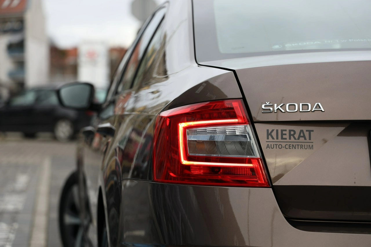 Skoda Octavia - Zdjęcie 10