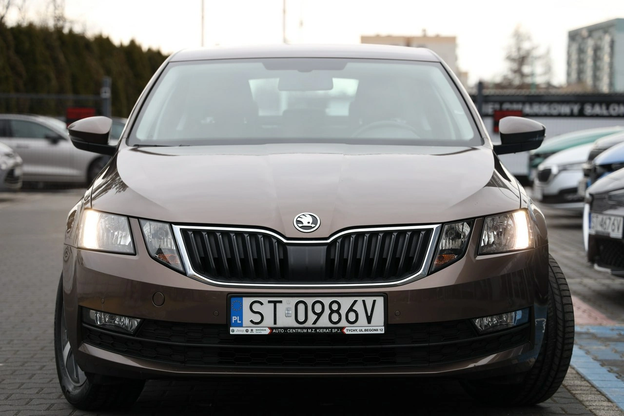 Skoda Octavia - Zdjęcie 2