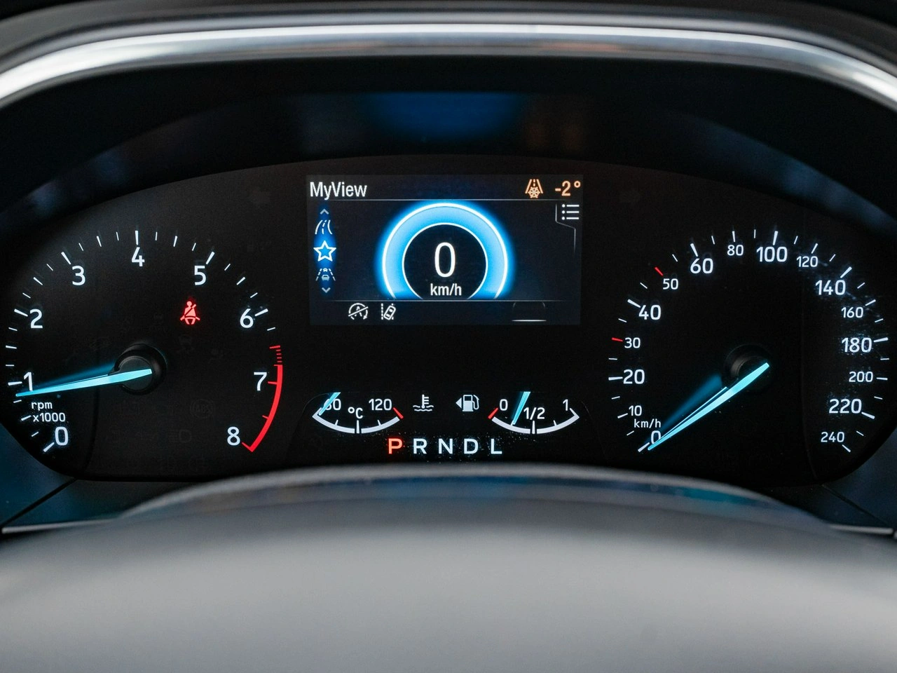 Ford Focus - Zdjęcie 11