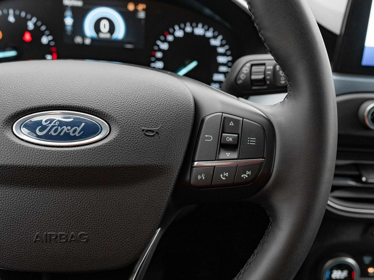 Ford Focus - Zdjęcie 13