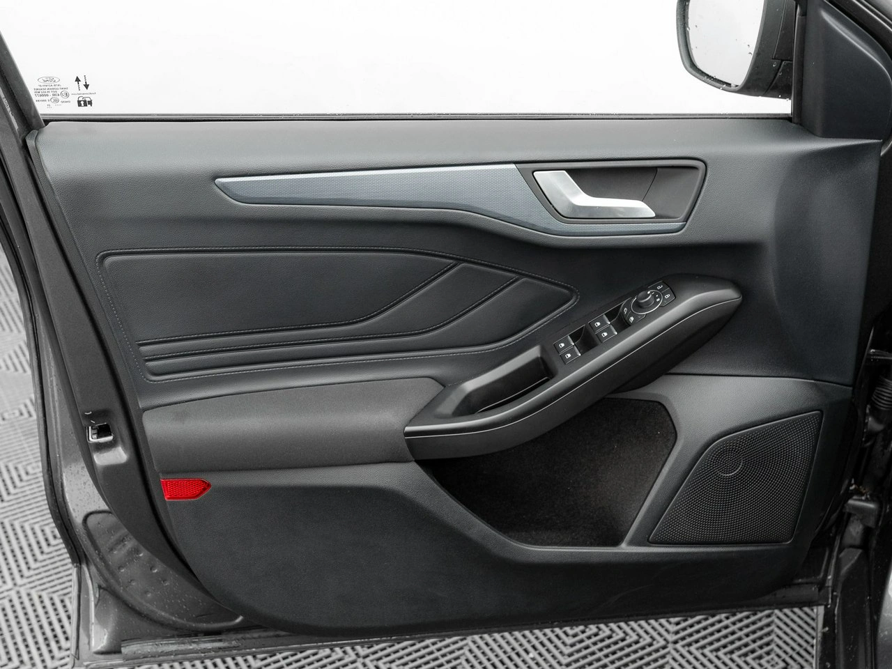 Ford Focus - Zdjęcie 8