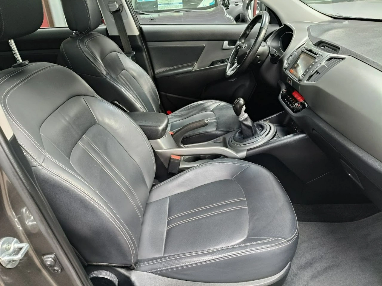 Kia Sportage - Zdjęcie 15