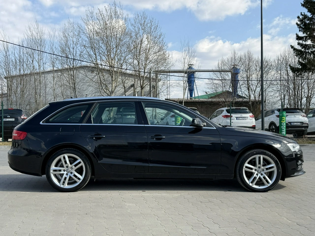 Audi A4 - Zdjęcie 12