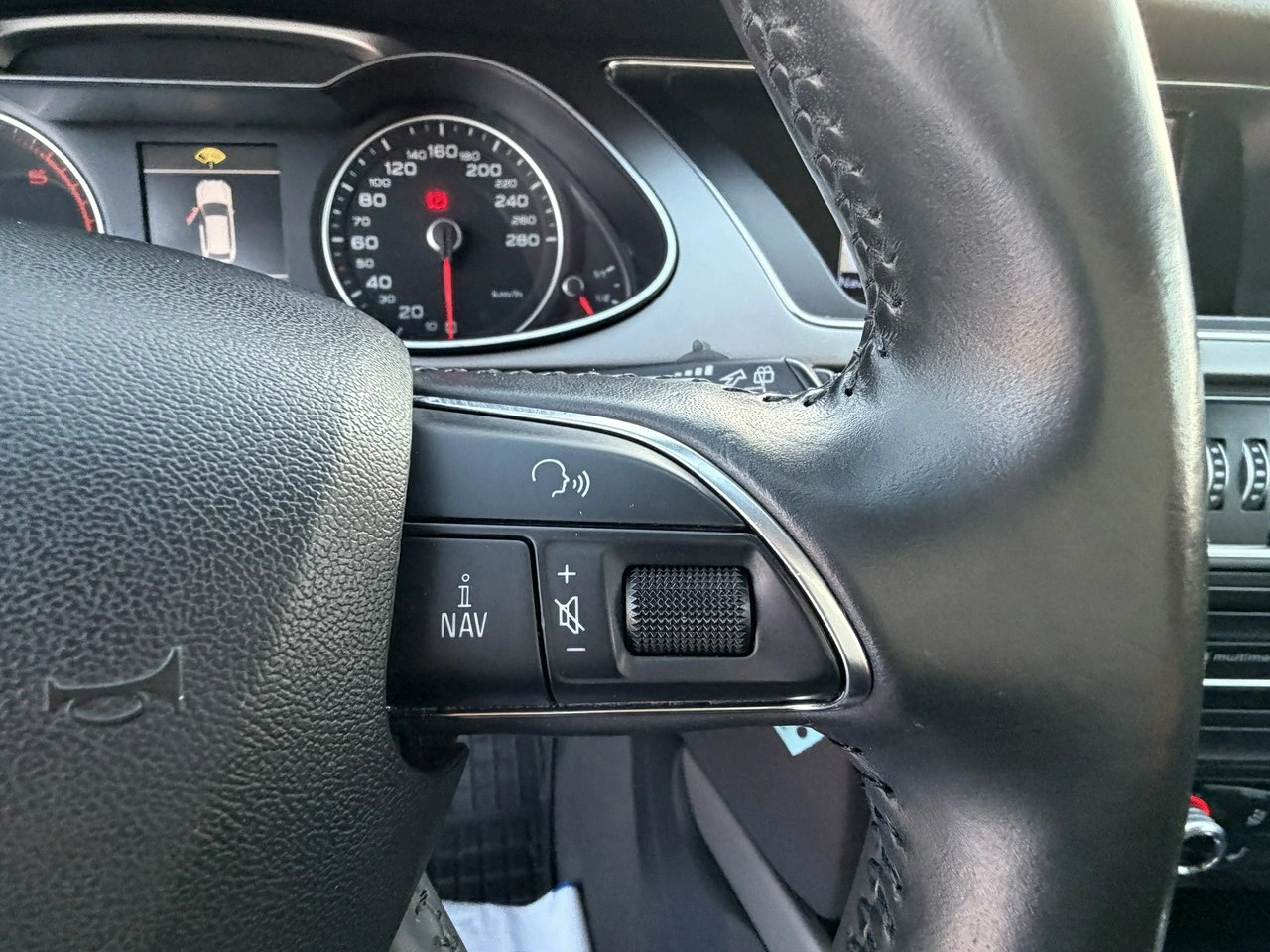 Audi A4 - Zdjęcie 24