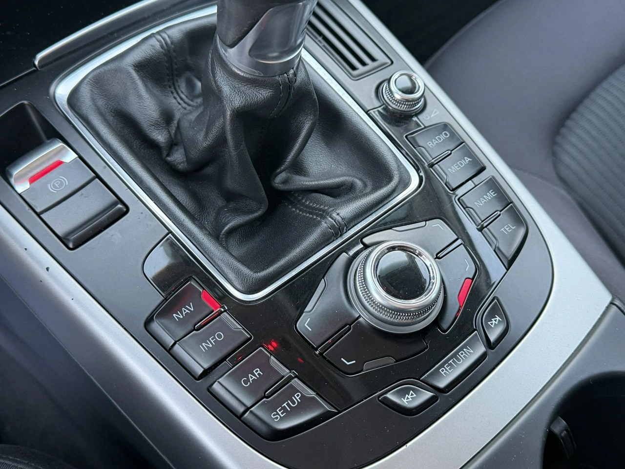 Audi A4 - Zdjęcie 28