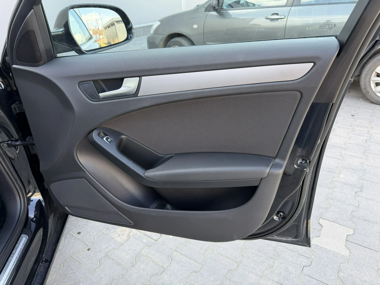 Audi A4 - Zdjęcie 31