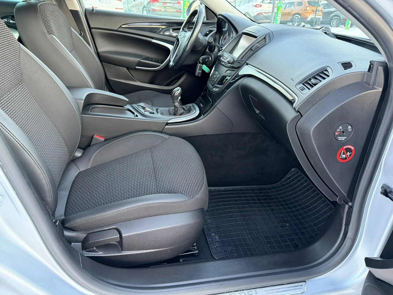 Opel Insignia - Zdjęcie 29