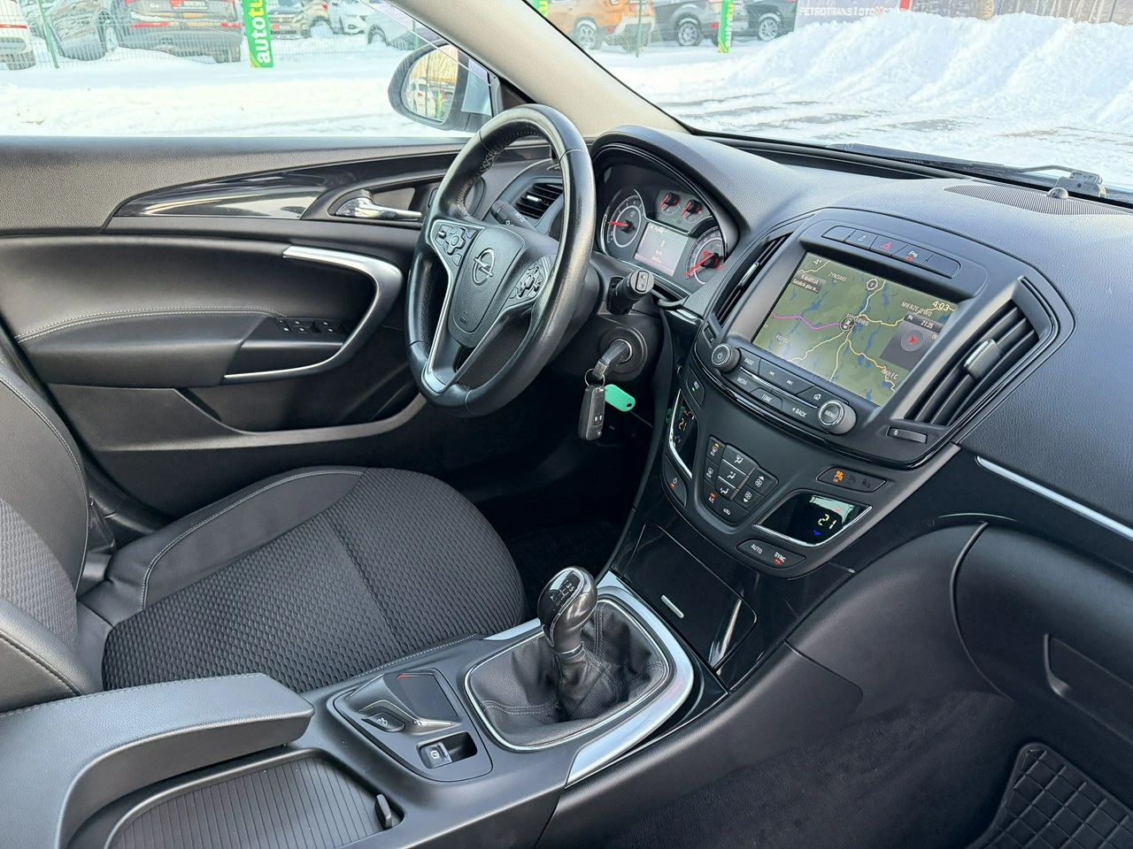 Opel Insignia - Zdjęcie 30