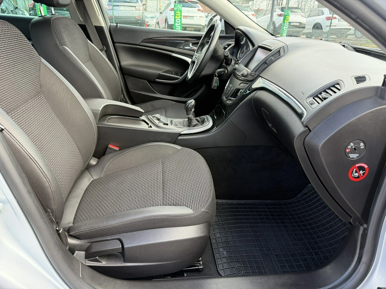 Opel Insignia - Zdjęcie 28