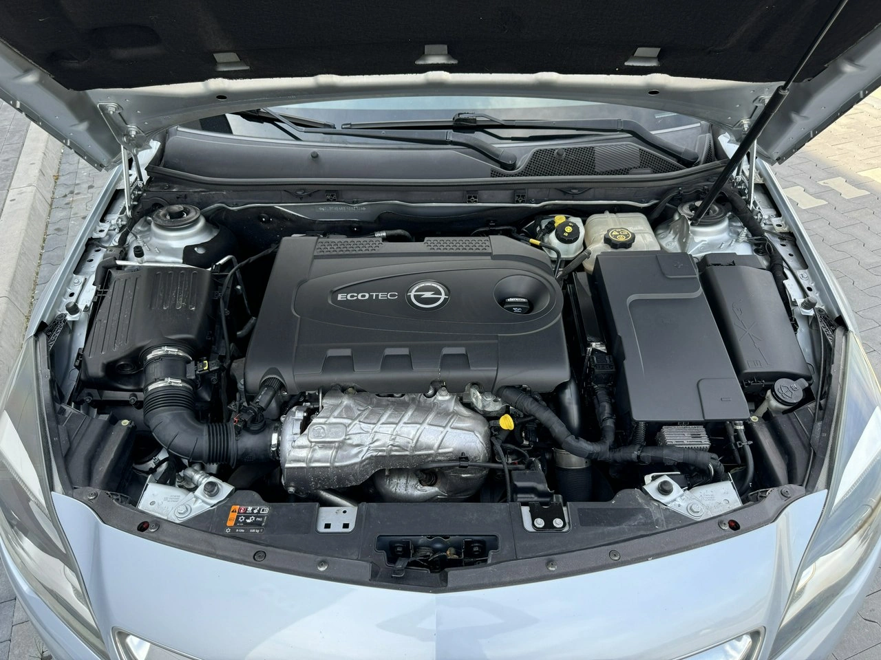 Opel Insignia - Zdjęcie 2