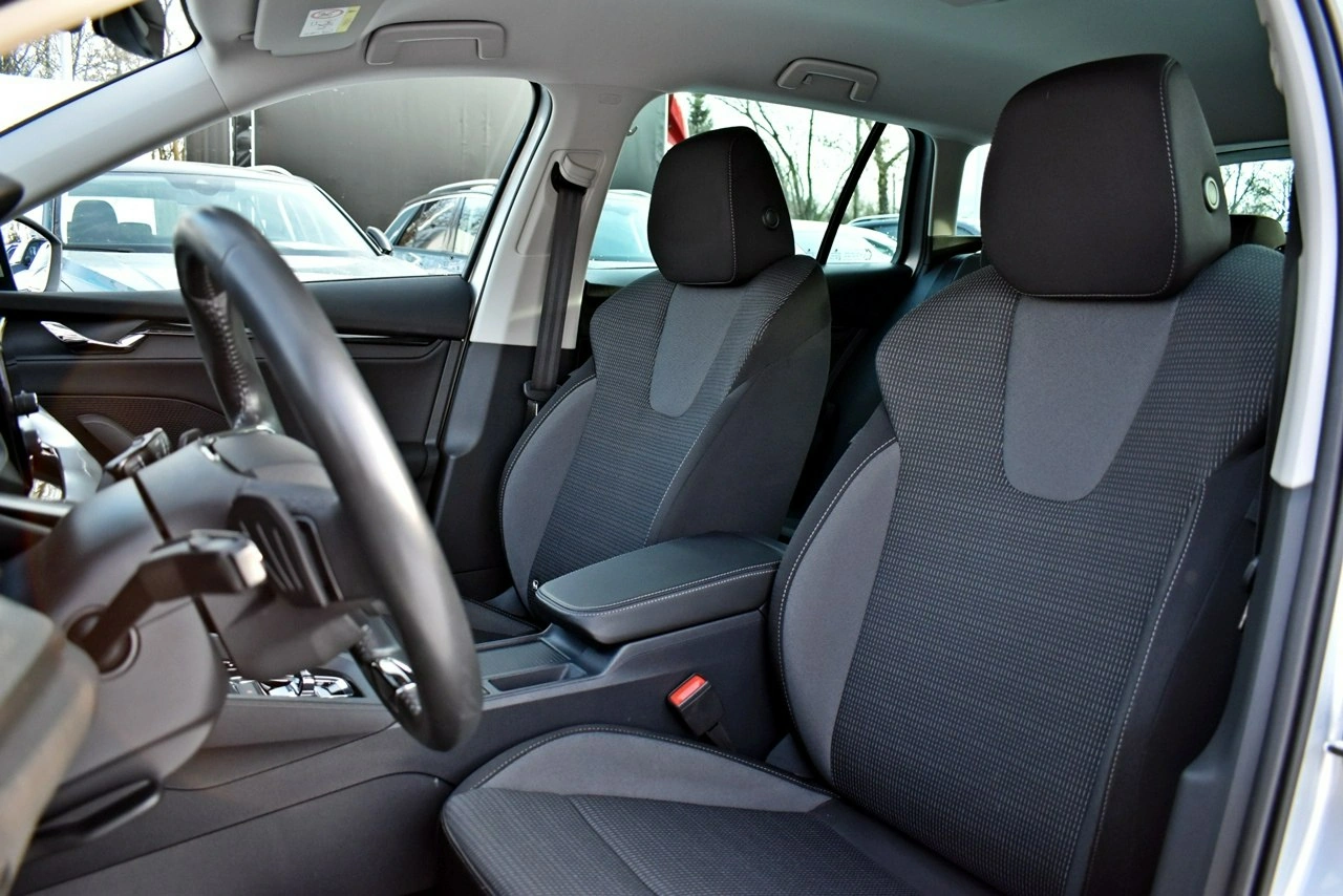 Skoda Octavia - Zdjęcie 10
