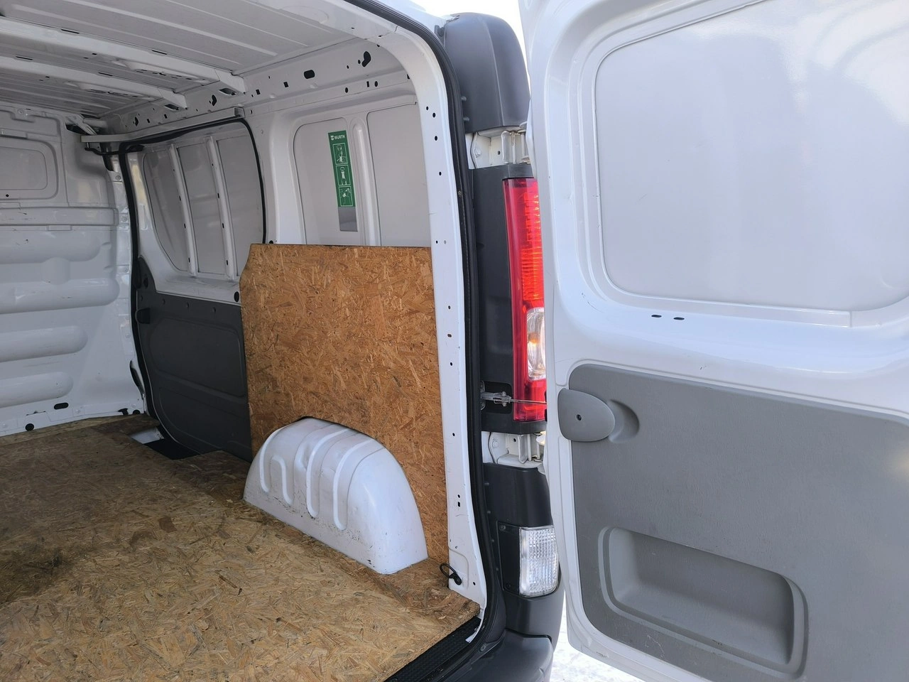 Nissan Primastar - Zdjęcie 24