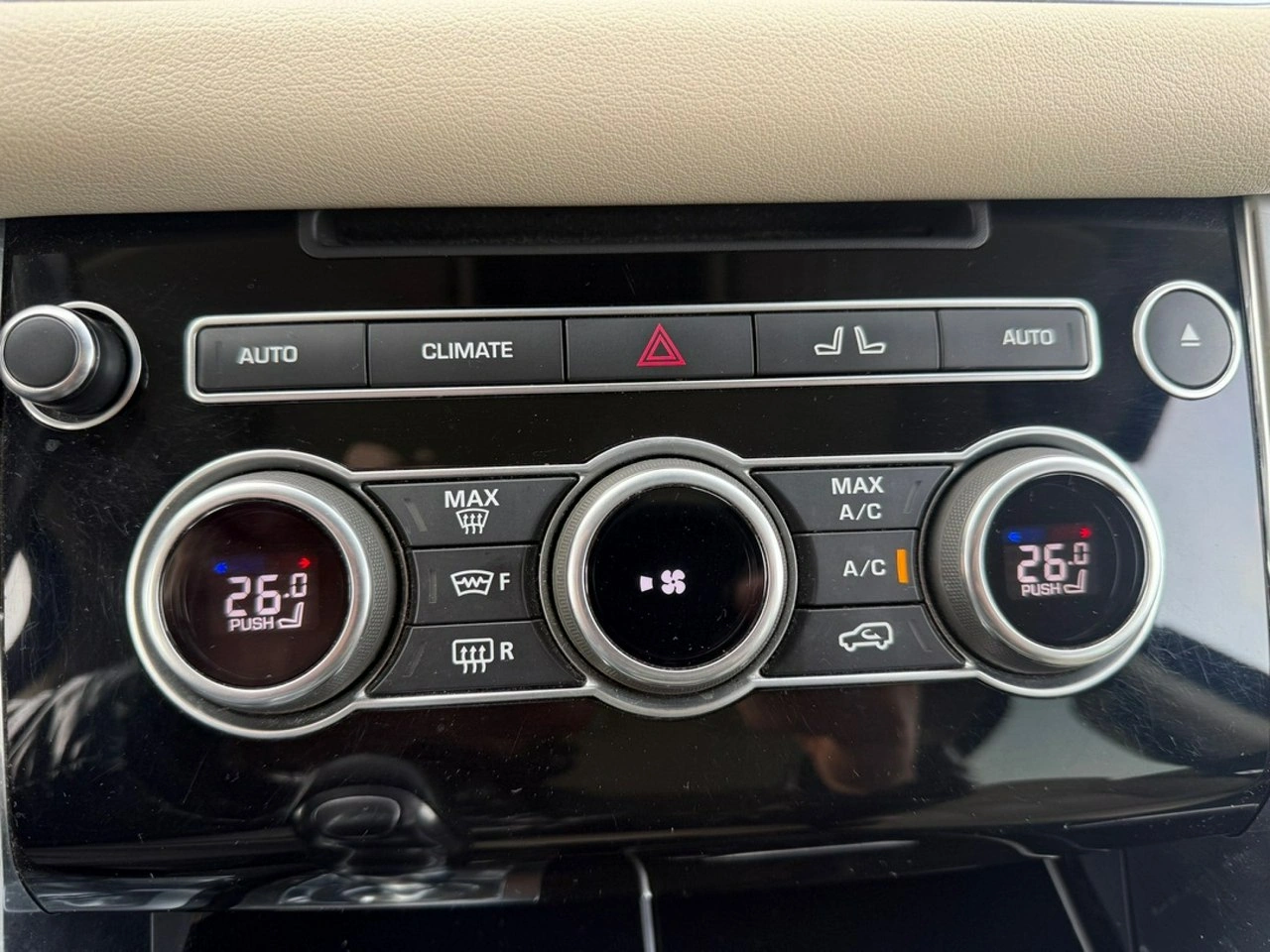 Land Rover Range Rover Sport - Zdjęcie 16