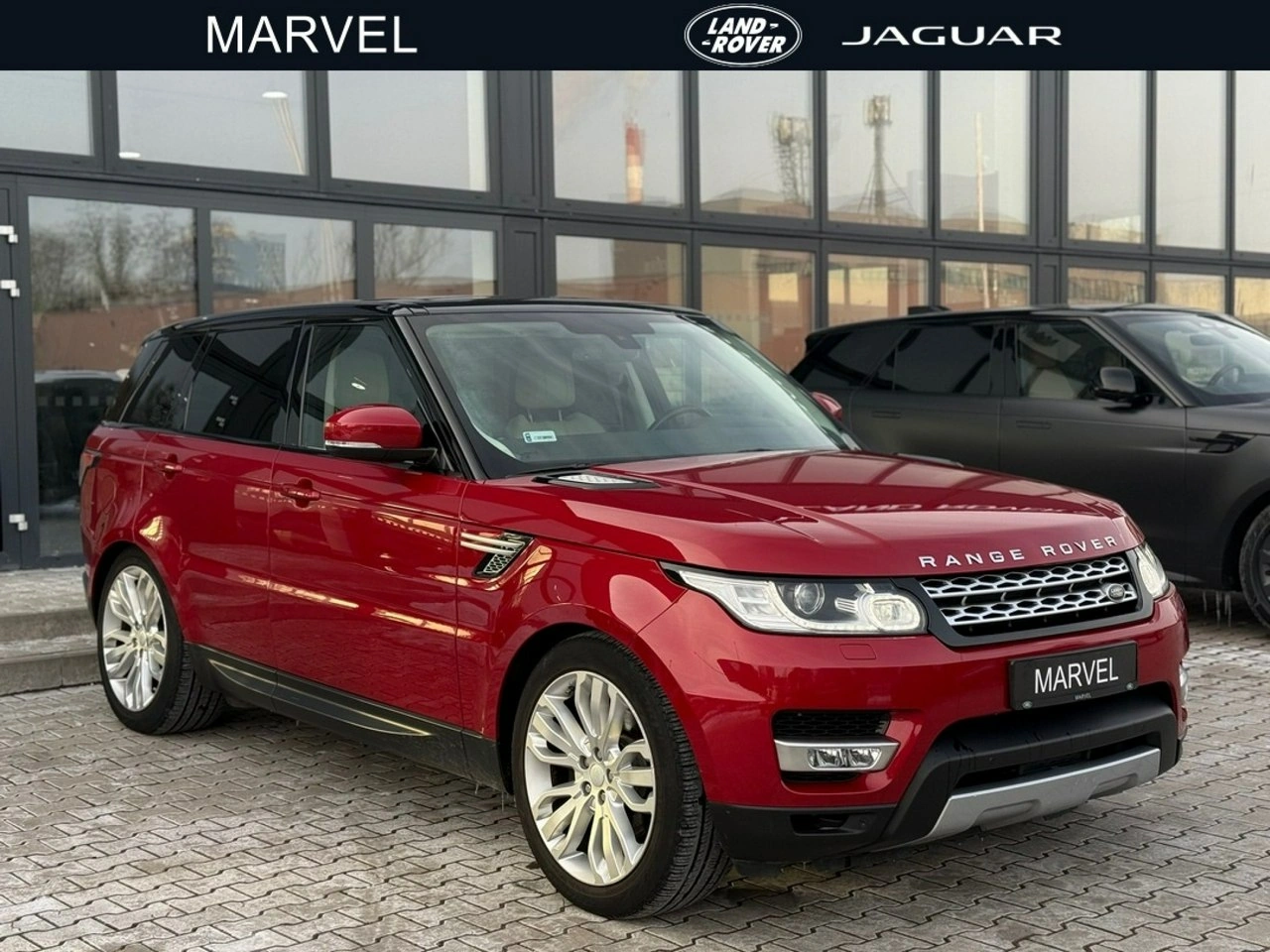 Land Rover Range Rover Sport - Główne zdjęcie