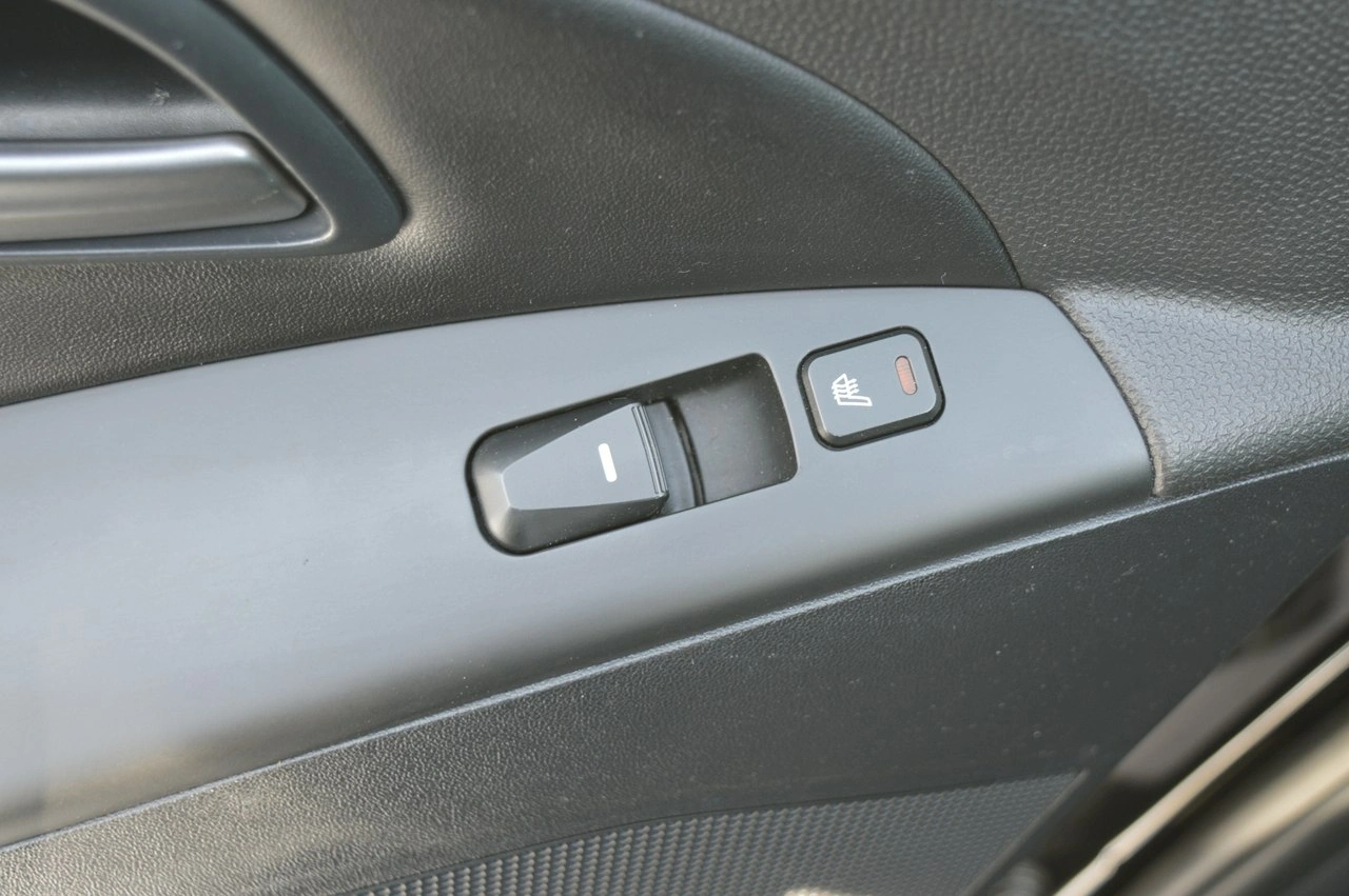 Hyundai ix35 - Zdjęcie 37