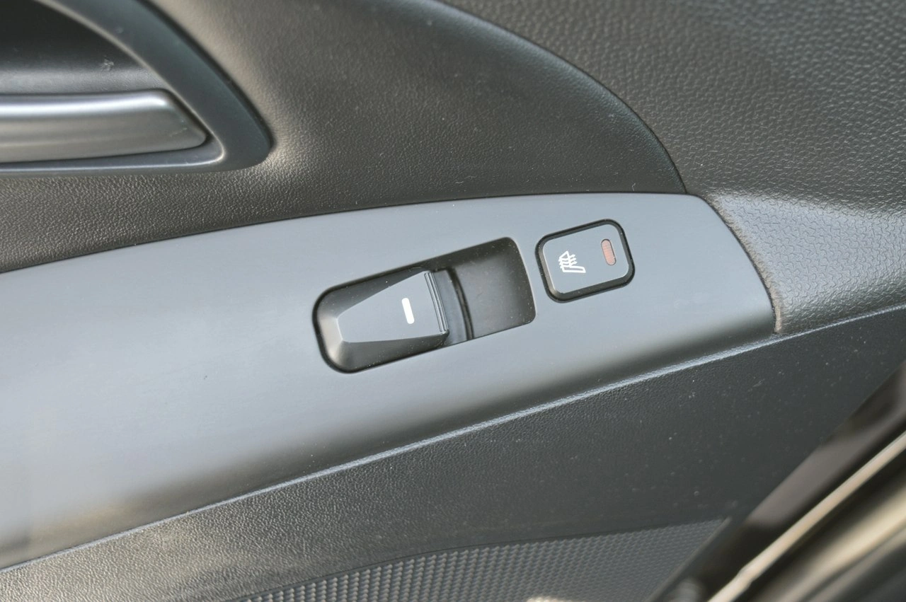 Hyundai ix35 - Zdjęcie 37