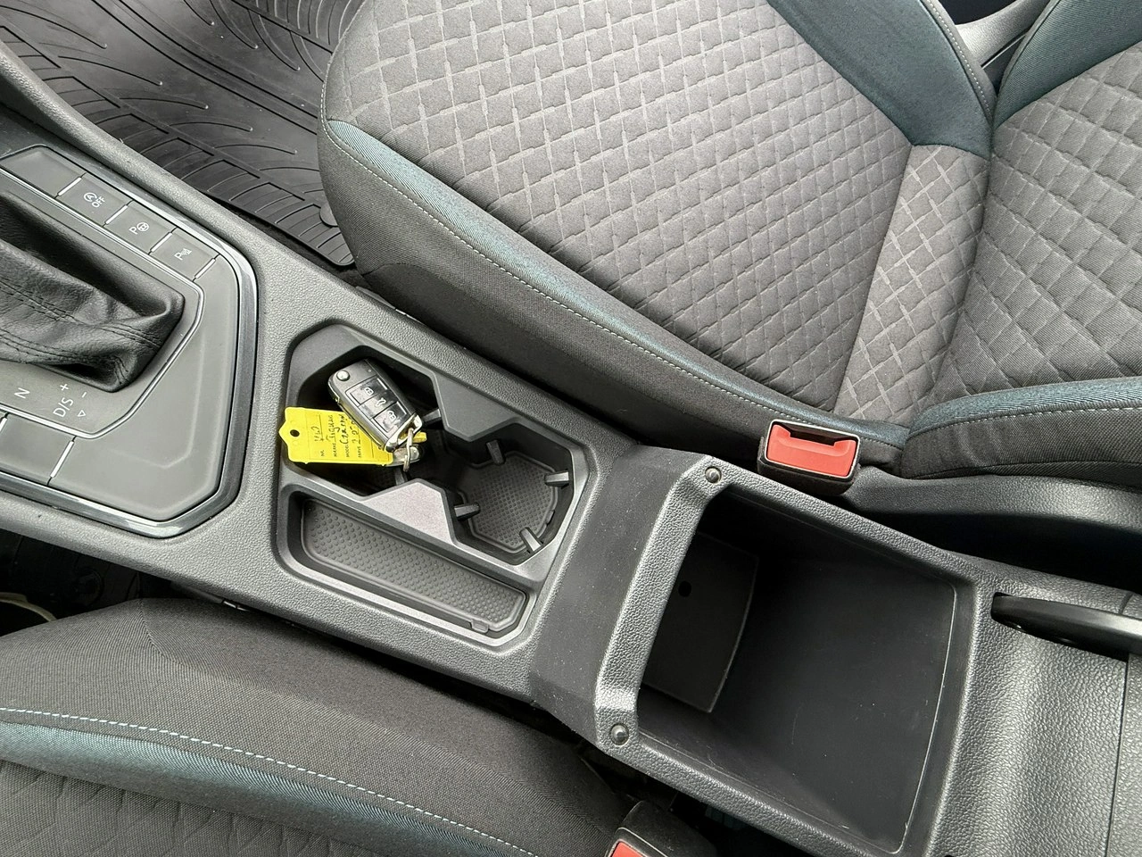 Volkswagen Tiguan - Zdjęcie 73