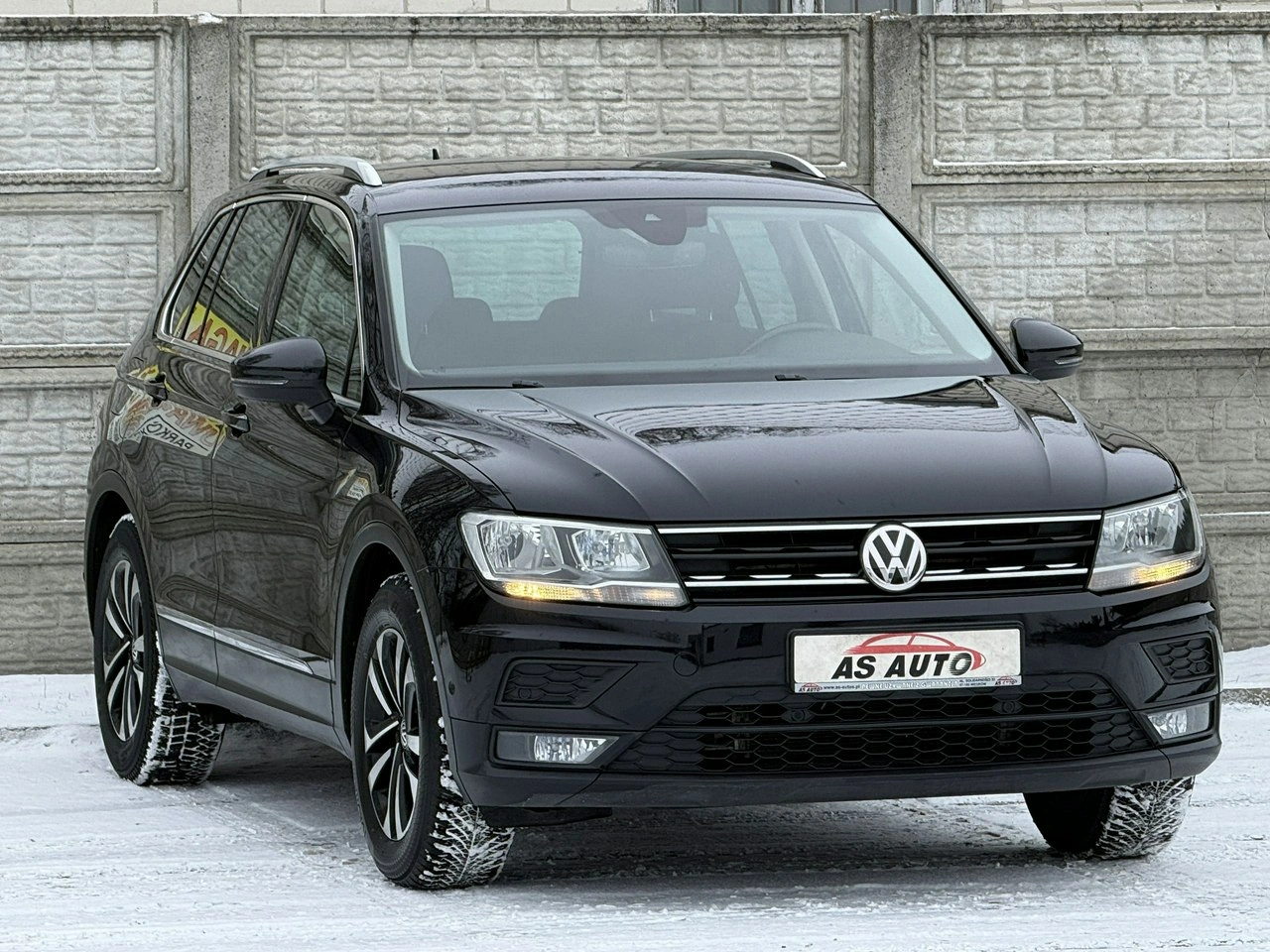 Volkswagen Tiguan - Zdjęcie 1