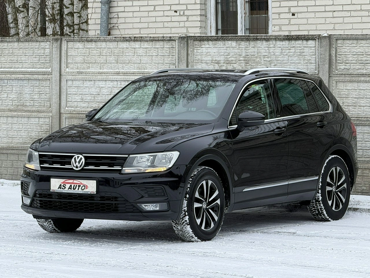 Volkswagen Tiguan - Zdjęcie 33