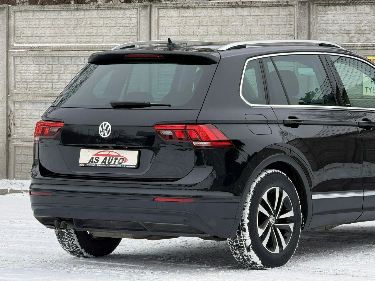 Volkswagen Tiguan - Zdjęcie 47