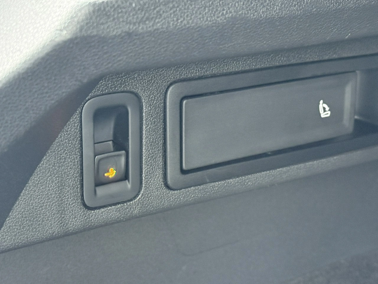 Volkswagen Tiguan - Zdjęcie 24