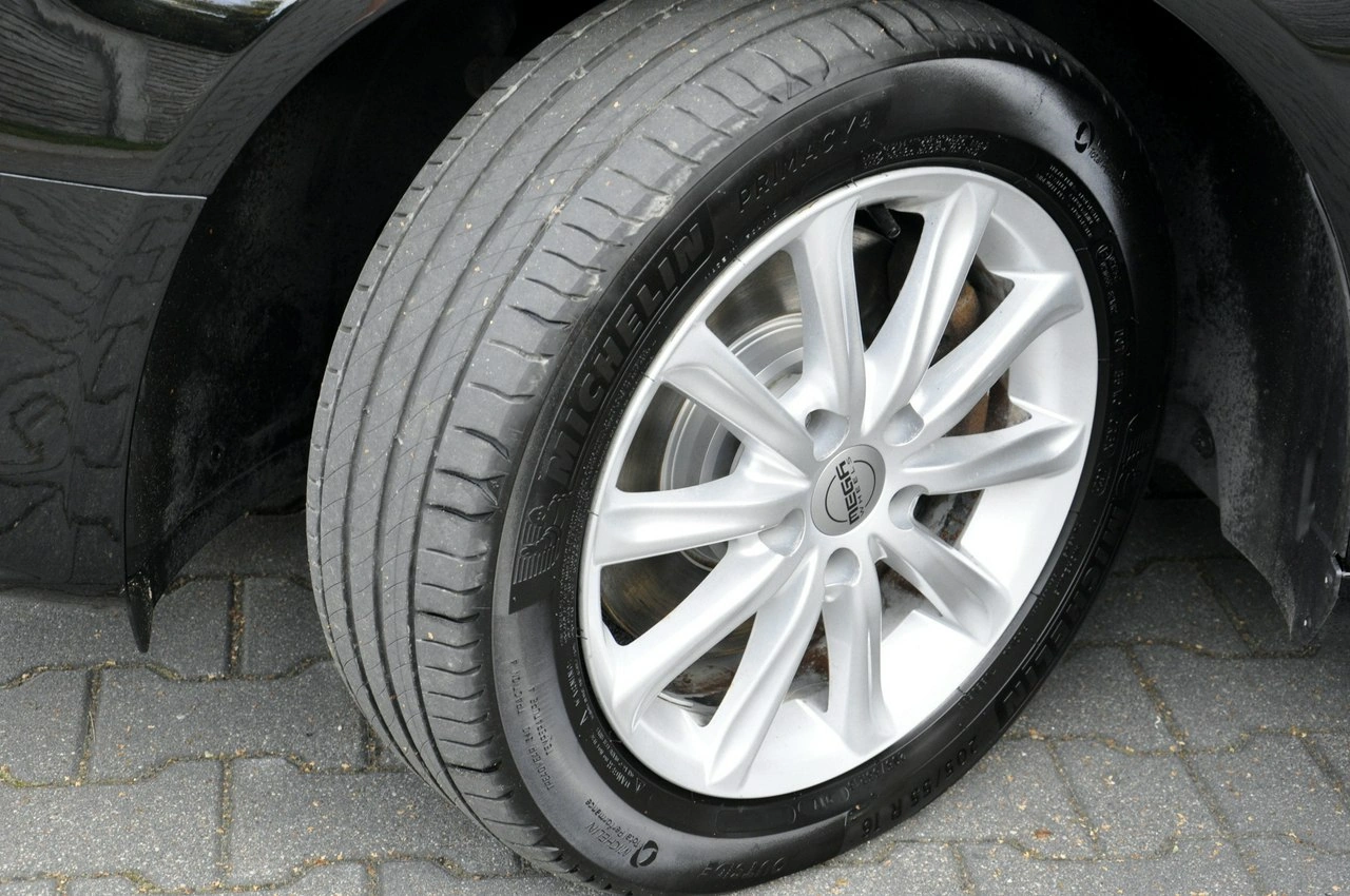 Audi A4 - Zdjęcie 14